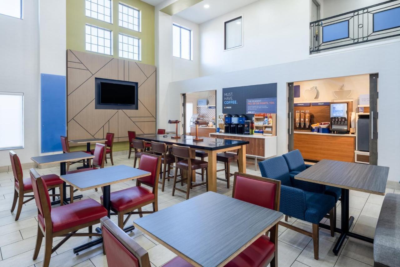 Holiday Inn Express Corydon By Ihg Exteriér fotografie