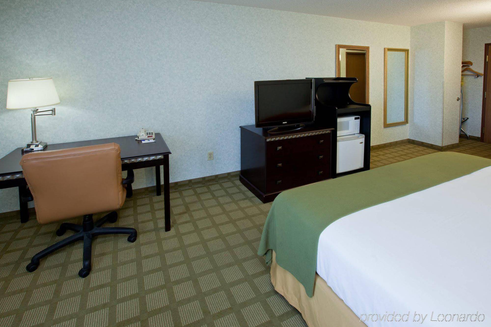 Holiday Inn Express Corydon By Ihg Pokoj fotografie